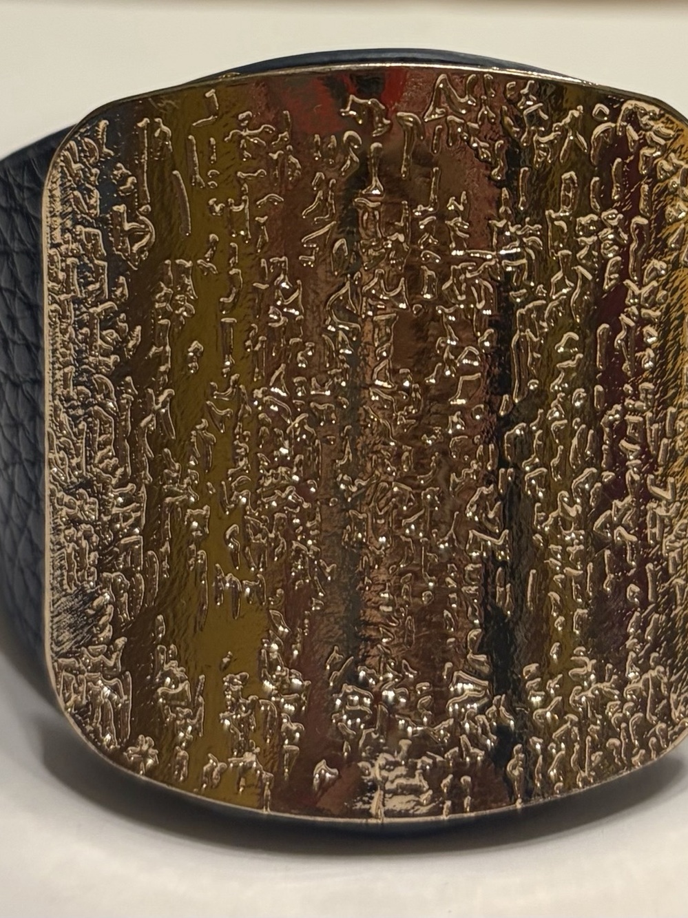 Textured Buckle Belt bracelet in Dark Blue & Gold Like New